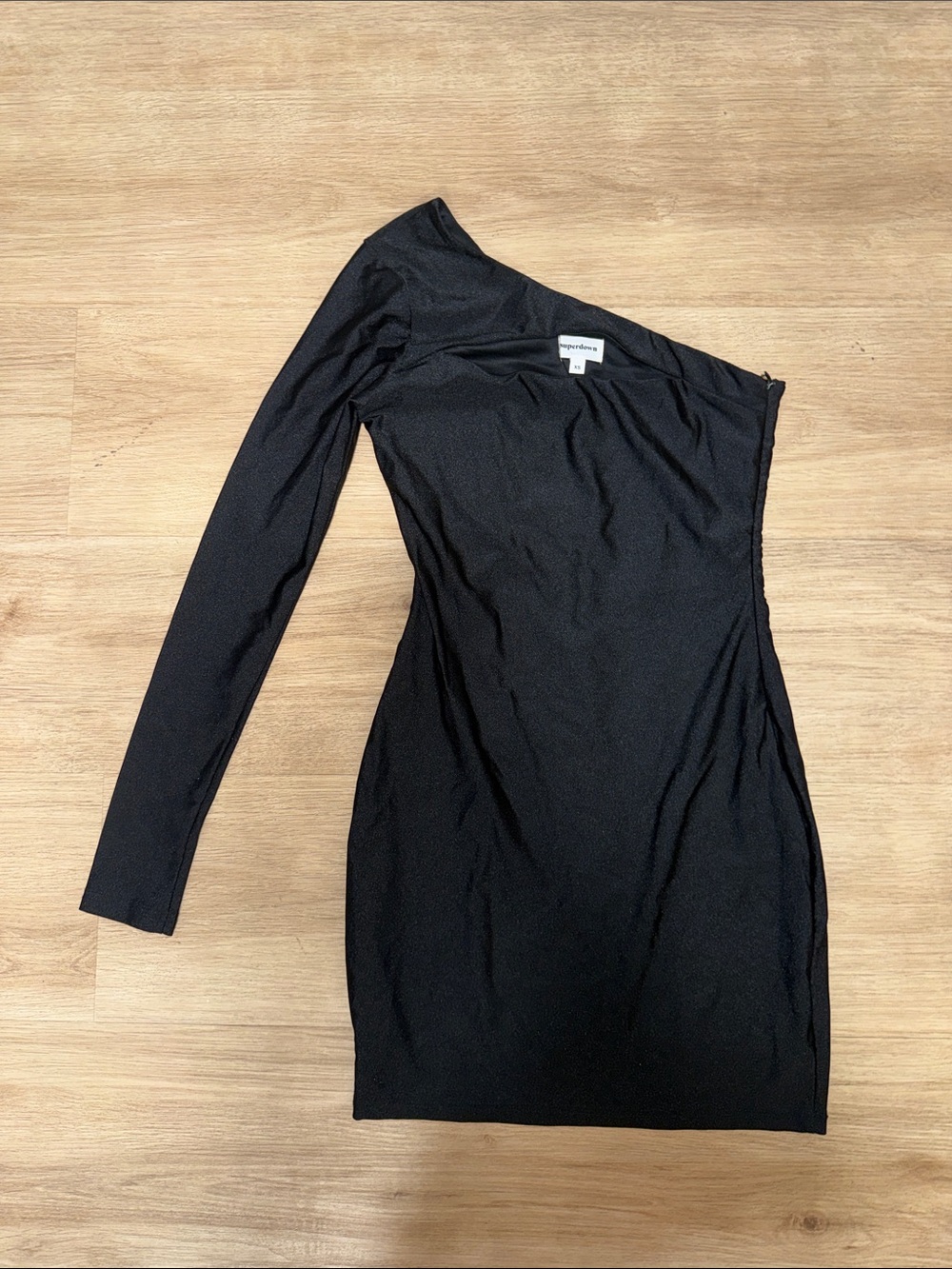 superdown Black One-Shoulder Long-Sleeve Bodycon Dress